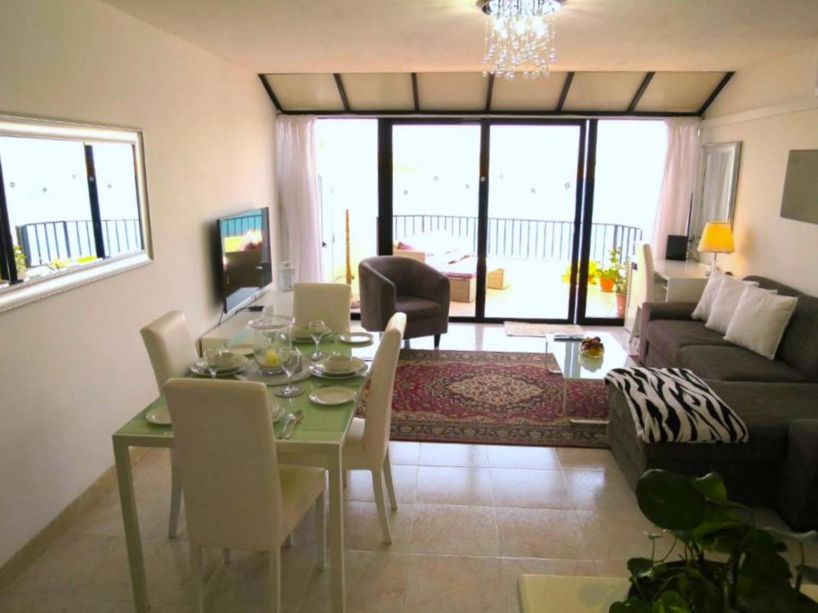 Seafront Apartment Terrace, Lounger & Panoramic Ocean Views Mellieħa Cameră foto