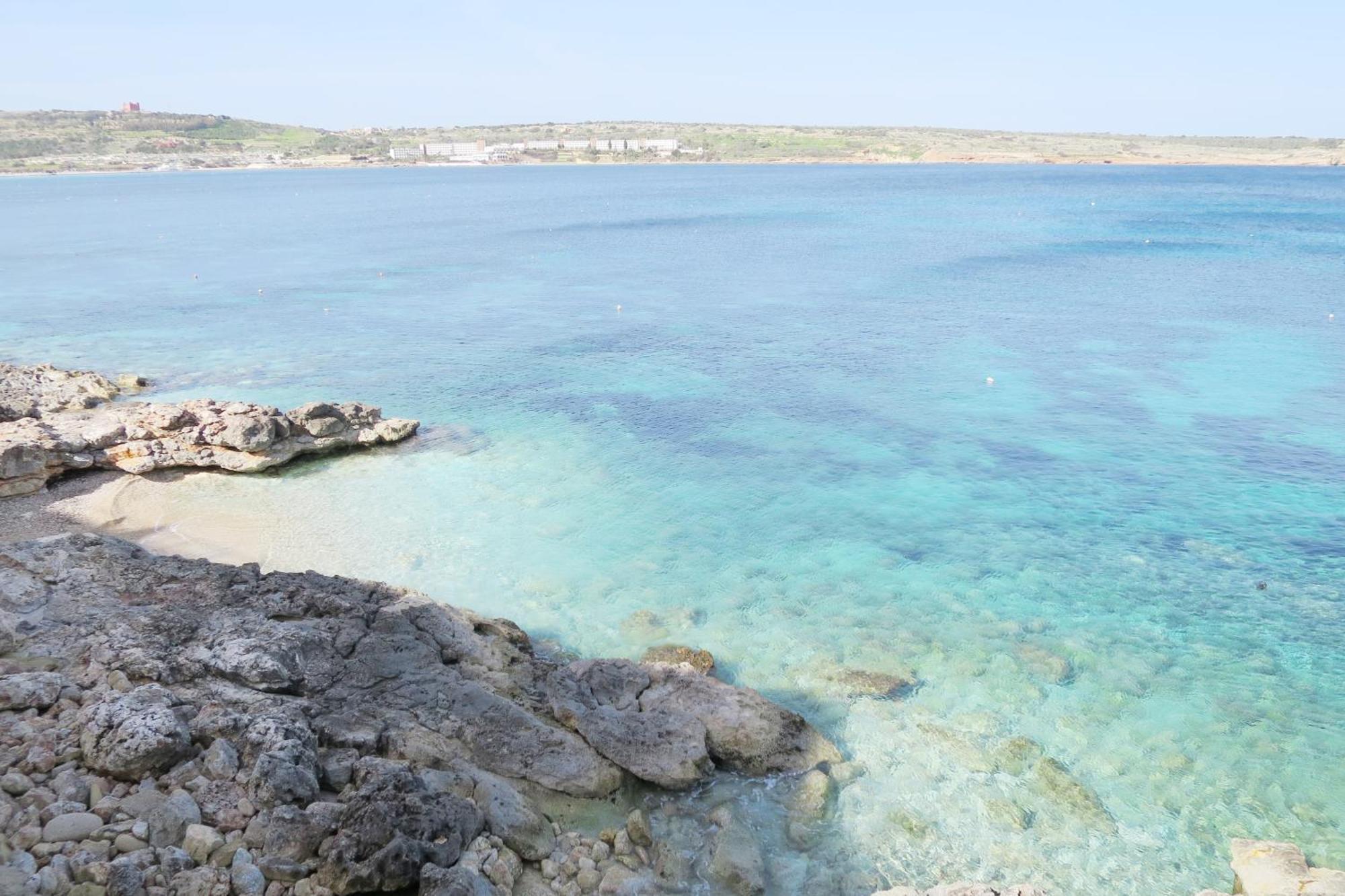Seafront Apartment Terrace, Lounger & Panoramic Ocean Views Mellieħa Cameră foto